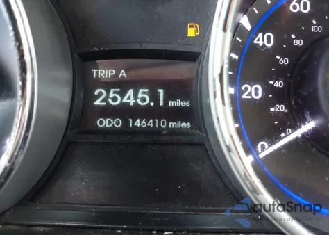 2011 Hyundai Sonata Limited z USA, uszkodzony, nr VIN 5NPEC4AC6BH022796